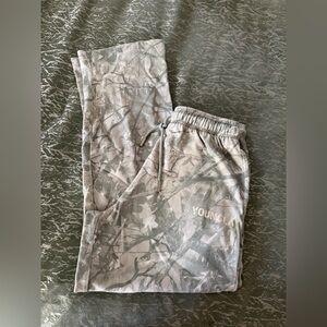 YoungLA Men's Light Gray Camo Joggers